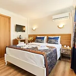 Armar Hotel
