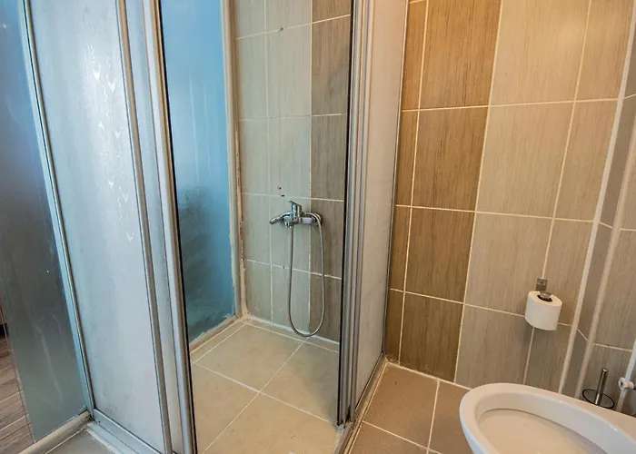 Armar Hotell